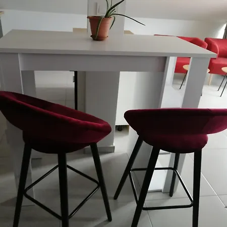 Milka Apartman Zára