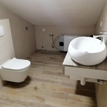 Milka Apartman Zára