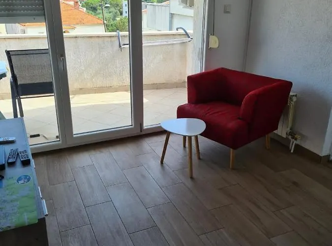 Milka דירה זאדאר