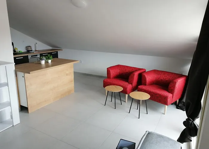 Milka דירה זאדאר