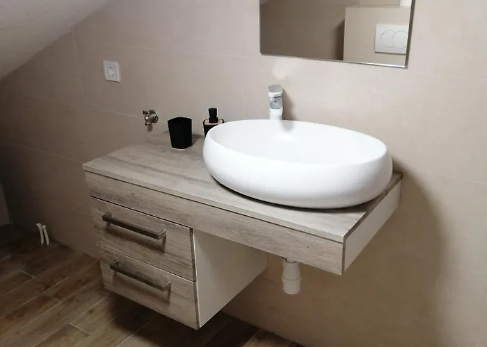 דירה Milka זאדאר